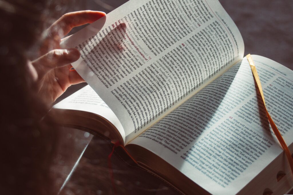 Tips to Read More Books Without Getting Bored | Beginner’s Guide